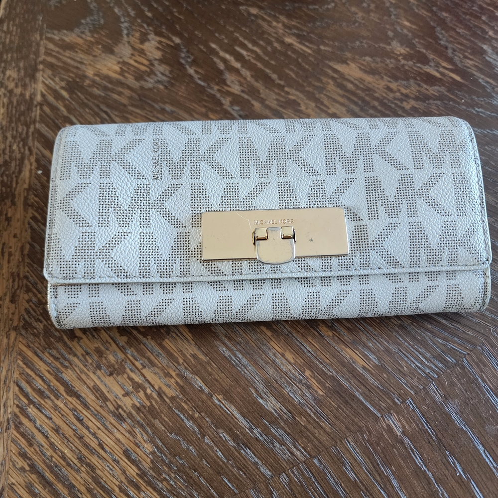 Michael Kors Gold/Cream Monogram Wallet